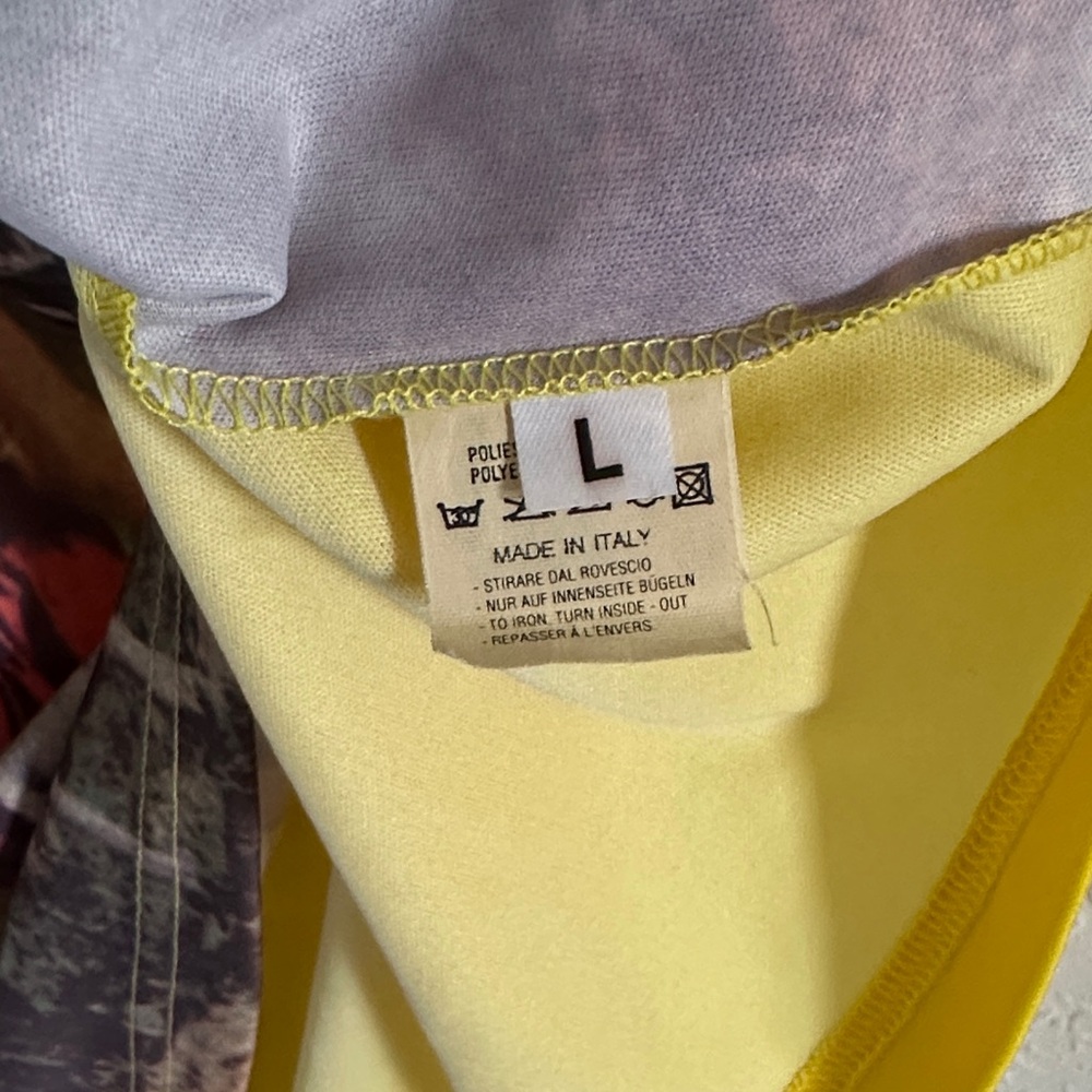 W&LT "Alpes Village" t-shirt from the Spring/Summer 1996 - Picture 5 of 5